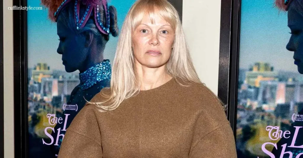 Pamela Anderson เปิดตัวพร้อมผมหน้าม้าต้อนรับฤดูหนาว นักแสดงและนางแบบชื่อดัง ได้เปิดตัวลุคใหม่สุดสะดุดตาสำหรับฤดูหนาว ด้วยทรงผมหน้า