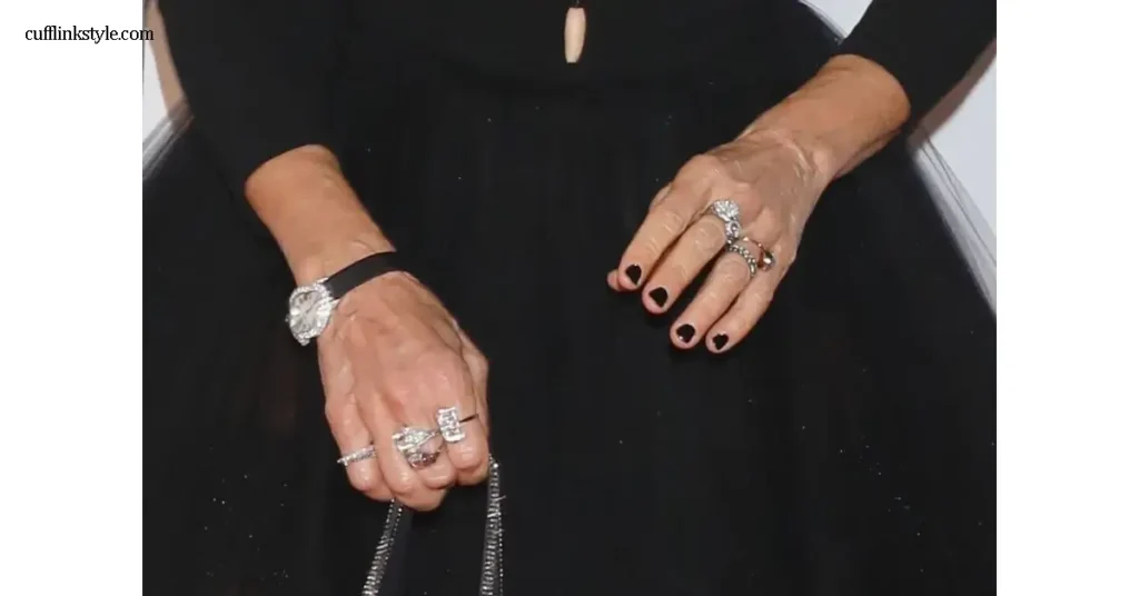 Sarah Jessica Parker ซาราห์ เจสสิกา ปาร์กเกอร์ นักแสดงสาวระดับตำนานได้สร้างกระแสให้กับวงการแฟชั่นอีกครั้งด้วยสไตล์การทำเล็บ