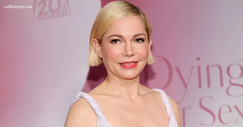 Michelle Williams กับผมบ็อบปลายงุ้มสุดเก๋ นักแสดงหญิงชาวอเมริกันที่มีผลงานโดดเด่นทั้งในวงการภาพยนตร์อิสระและฮอลลีวูดกระแสหลัก