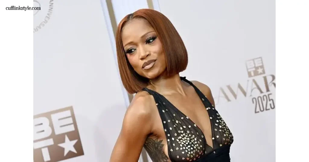 ทรงผมบ๊อบสั้นของ Keke Palmer ในช่วงที่อากาศร้อนระอุของเดือนกรกฎาคม Palmer ได้ปรากฏตัวพร้อมลุคใหม่ที่เรียกความสดชื่นและทัน